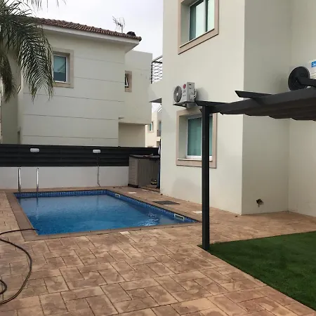 Pernera Siren Villa *